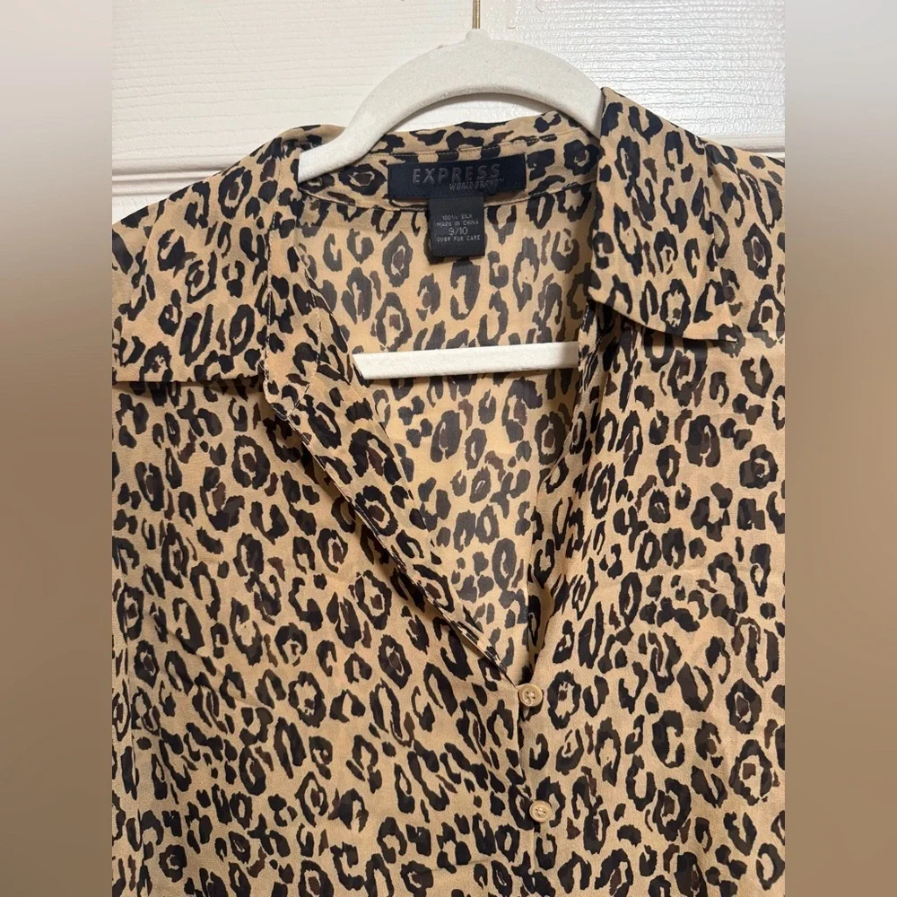 Express Vintage 90’s Leopard Print 100% Silk Blouse - Picture 3 of 9